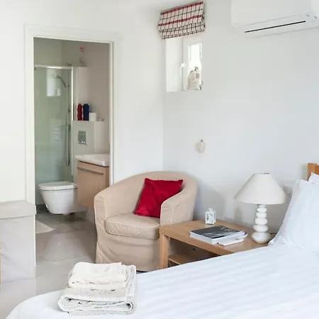 Villa Cavaliere Sleeps 8 Pool Air Con Wifi