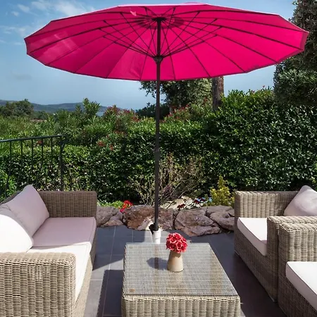 Cavaliere Sleeps 8 Pool Air Con Wifi Villa *